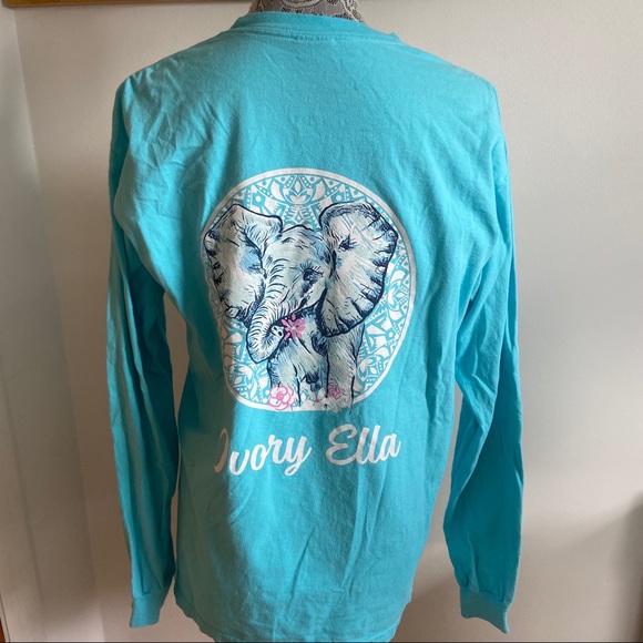 ivory ella Tops - Ivory Ella - Aqua blue long sleeve - size m